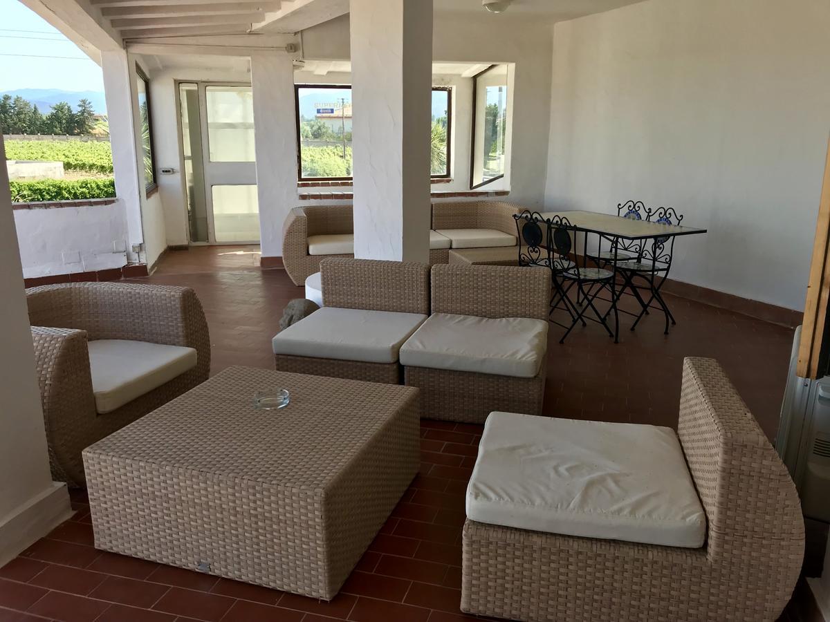 Hotel Su Meriagu Capitana Kültér fotó