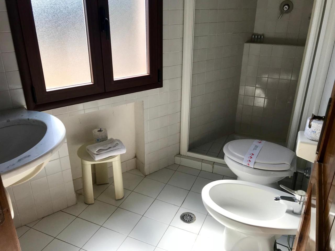 Hotel Su Meriagu Capitana Kültér fotó